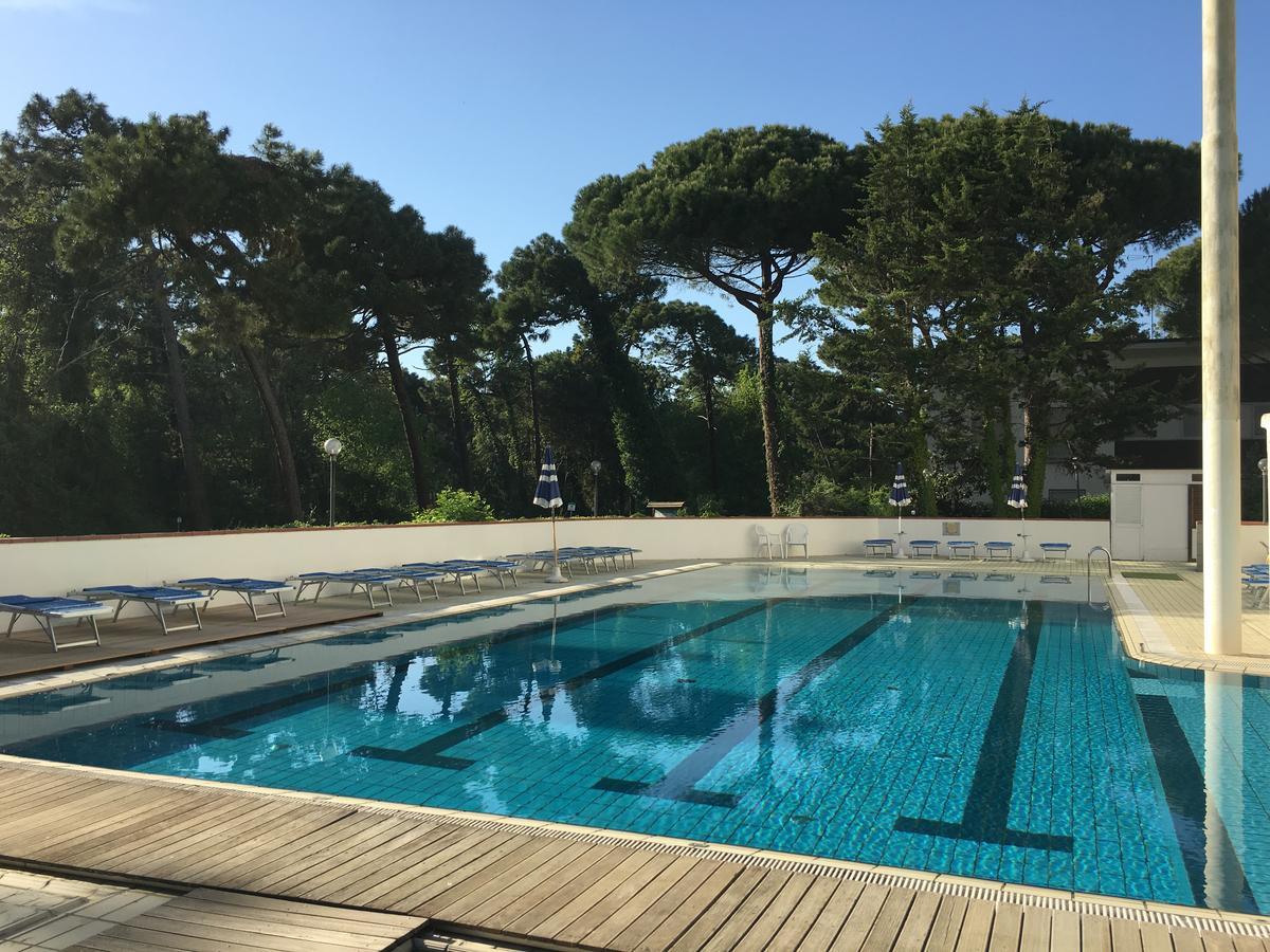 G&D Hotel Deanna Pool&Brunch Milano Marittima Exterior photo