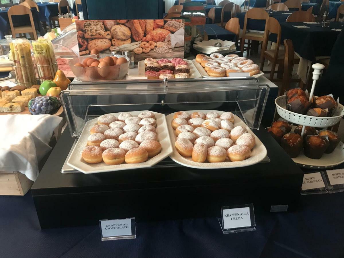 G&D Hotel Deanna Pool&Brunch Milano Marittima Exterior photo