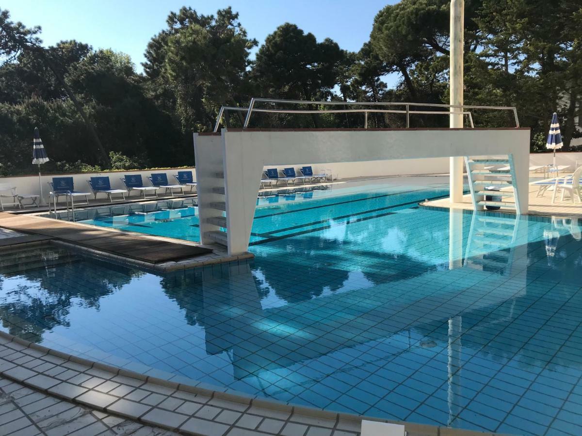 G&D Hotel Deanna Pool&Brunch Milano Marittima Exterior photo